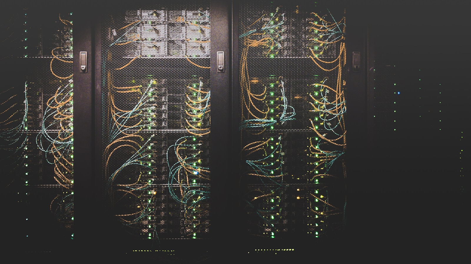 Featured image of post MySQL 慢查询日志深度分析与全生命周期治理方法论